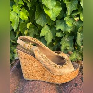 Authentic Chanel Chain Link CC Cork & Leather Wedges EU39